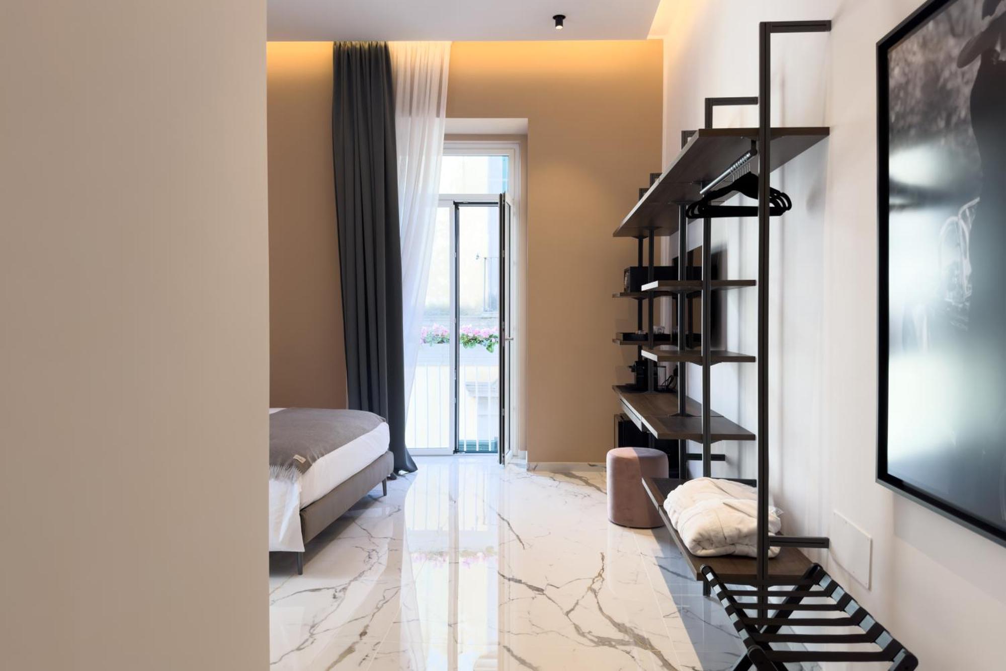 Insogno Suites Napoli Eksteriør billede